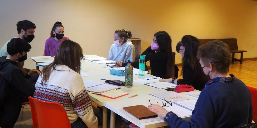 levante-ensayo-04 Maribel Mesón - Levante