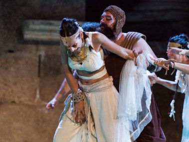 Las Suplicantes - Fotógrafo: Jorge Armestar