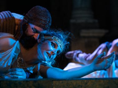 Las Suplicantes - Fotógrafo: Jorge Armestar