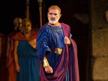 Las Suplicantes - Fotógrafo: Jorge Armestar