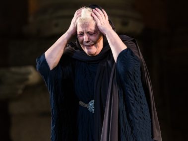 Las Suplicantes - Fotógrafo: Jorge Armestar