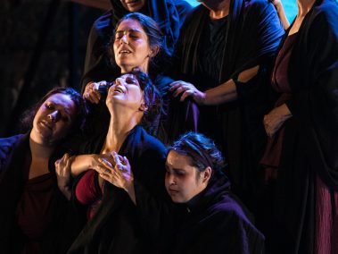 Las Suplicantes - Fotógrafo: Jorge Armestar