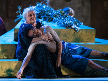 Las Suplicantes - Fotógrafo: Jorge Armestar