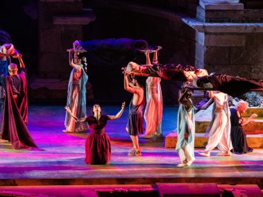 Las Suplicantes - Fotógrafo: Jorge Armestar