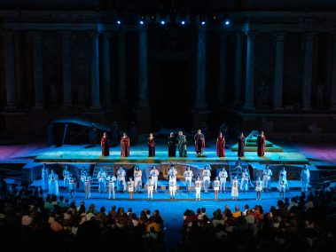 Las Suplicantes - Fotógrafo: Jorge Armestar