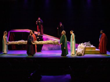 Las Suplicantes - Cadáveres