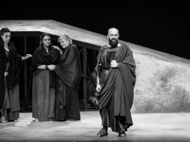 Las Suplicantes - Teseo